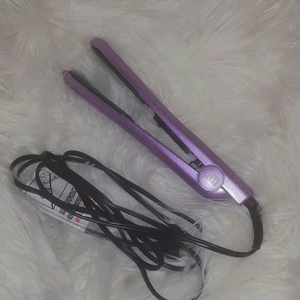 Flat iron